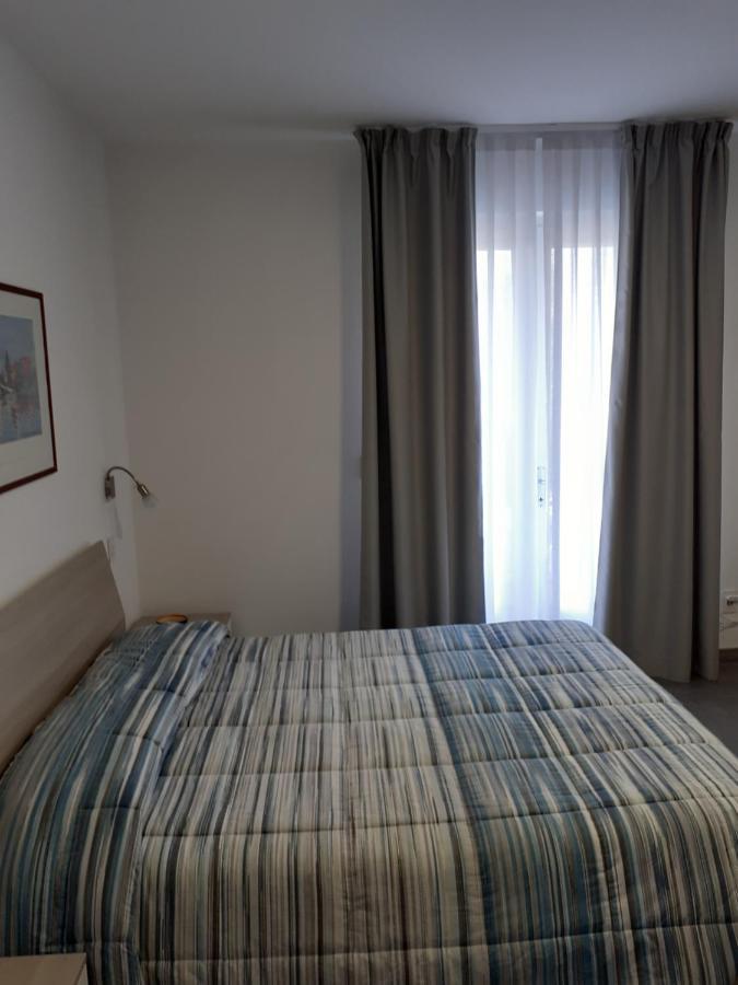 Residence Le Palme appartamenti Malcesine Esterno foto
